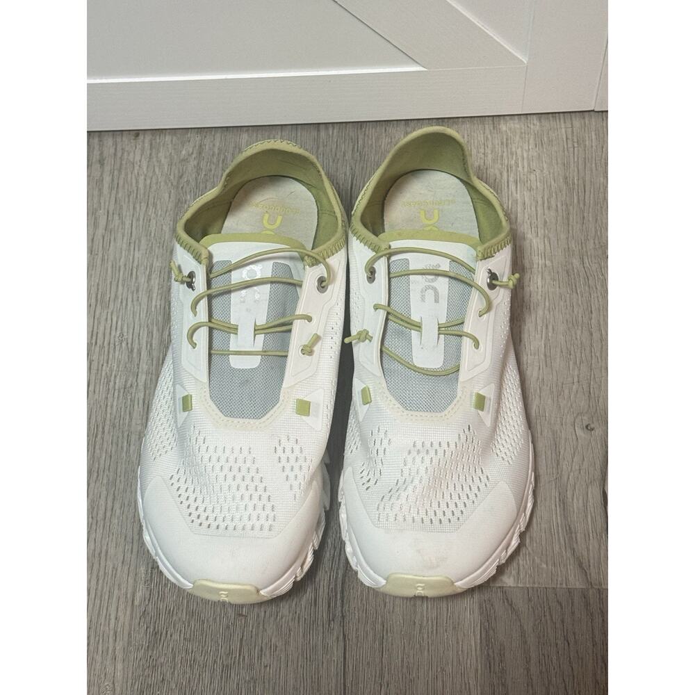OnCloud Women's Cloud 5 Coast Ivory/Acacia Running Shoes Size US 10 EU 42 White - Picture 2 of 6